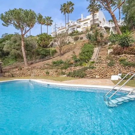 Σπίτι διακοπών 3 Bedroom Awesome In Calahonda *