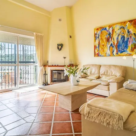 3 Bedroom Awesome In Calahonda