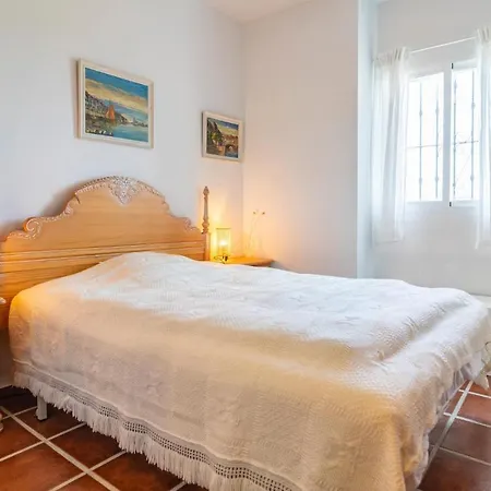 3 Bedroom Awesome In Calahonda Σπίτι διακοπών Benajarafe