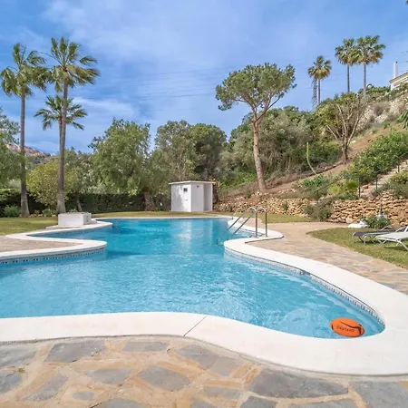 3 Bedroom Awesome In Calahonda Hébergement de vacances Benajarafe